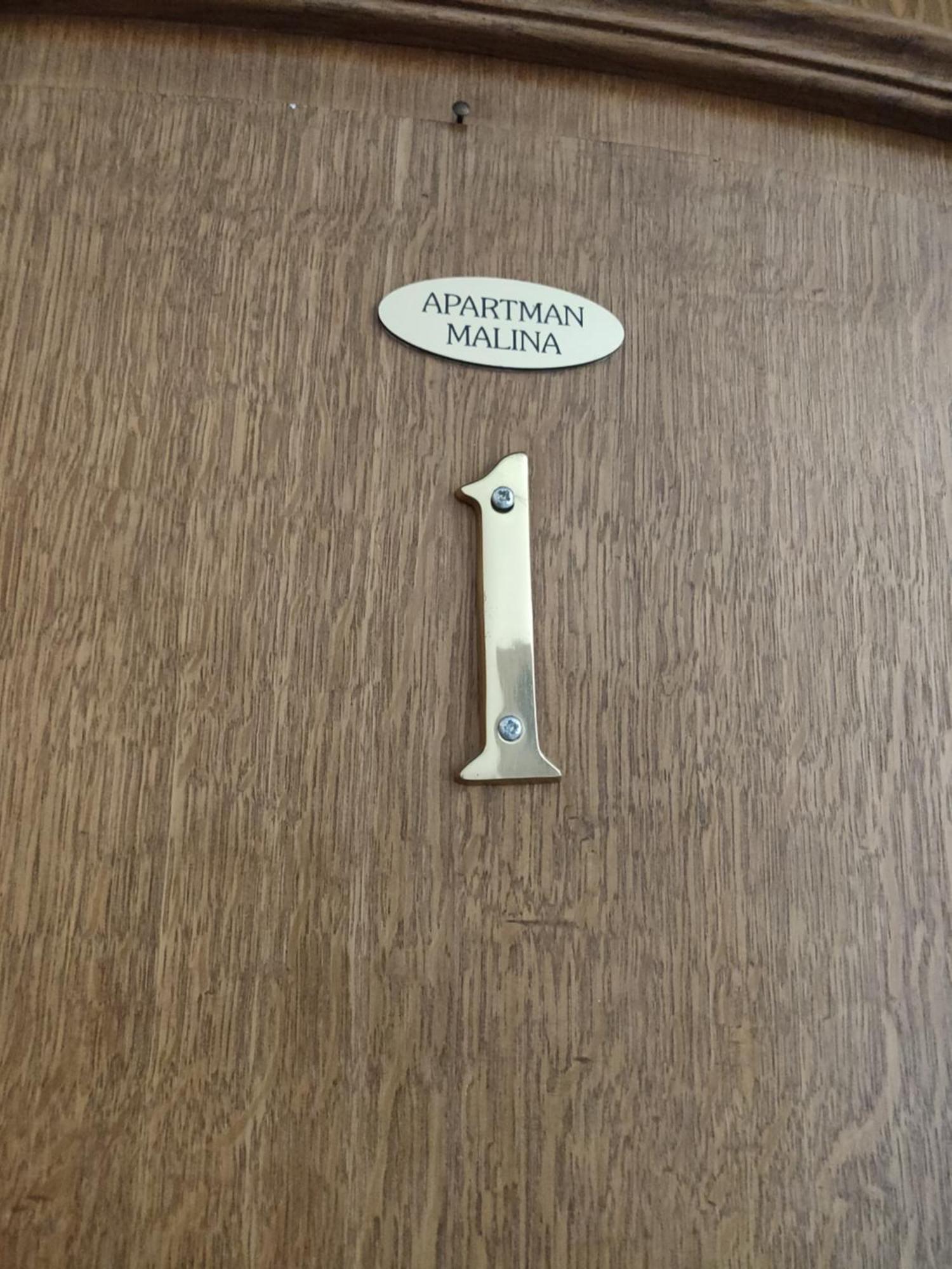 Apartman Malina 카를로바츠 외부 사진