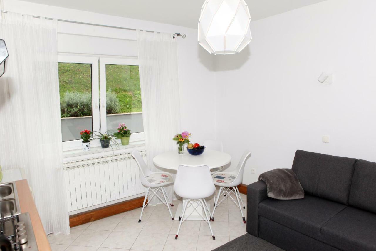 Apartman Malina 카를로바츠 외부 사진